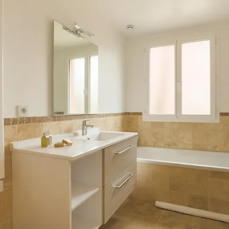 Belle Moderniste Avec Piscine בית נופש *