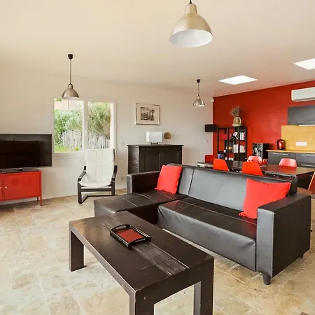 Belle Moderniste Avec Piscine Сasa de vacaciones *